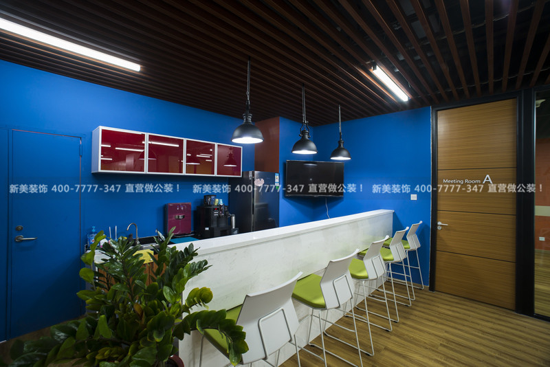 深圳辦公室裝修 | 活力復古 麗攝光電辦公空間